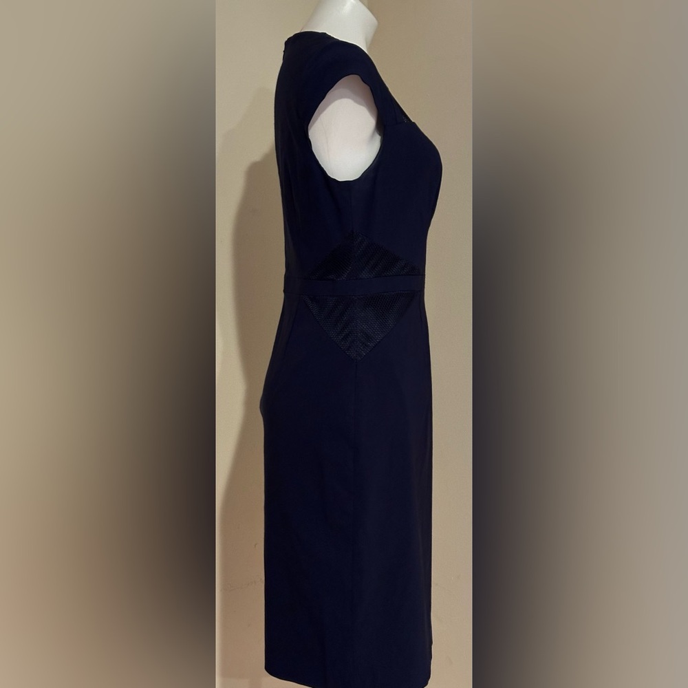 BLACK SAKS FITH AVANUE Blue Sheath Dress Square Neck Cap Sleeve Net Bodice Sz 10 - Picture 2 of 16